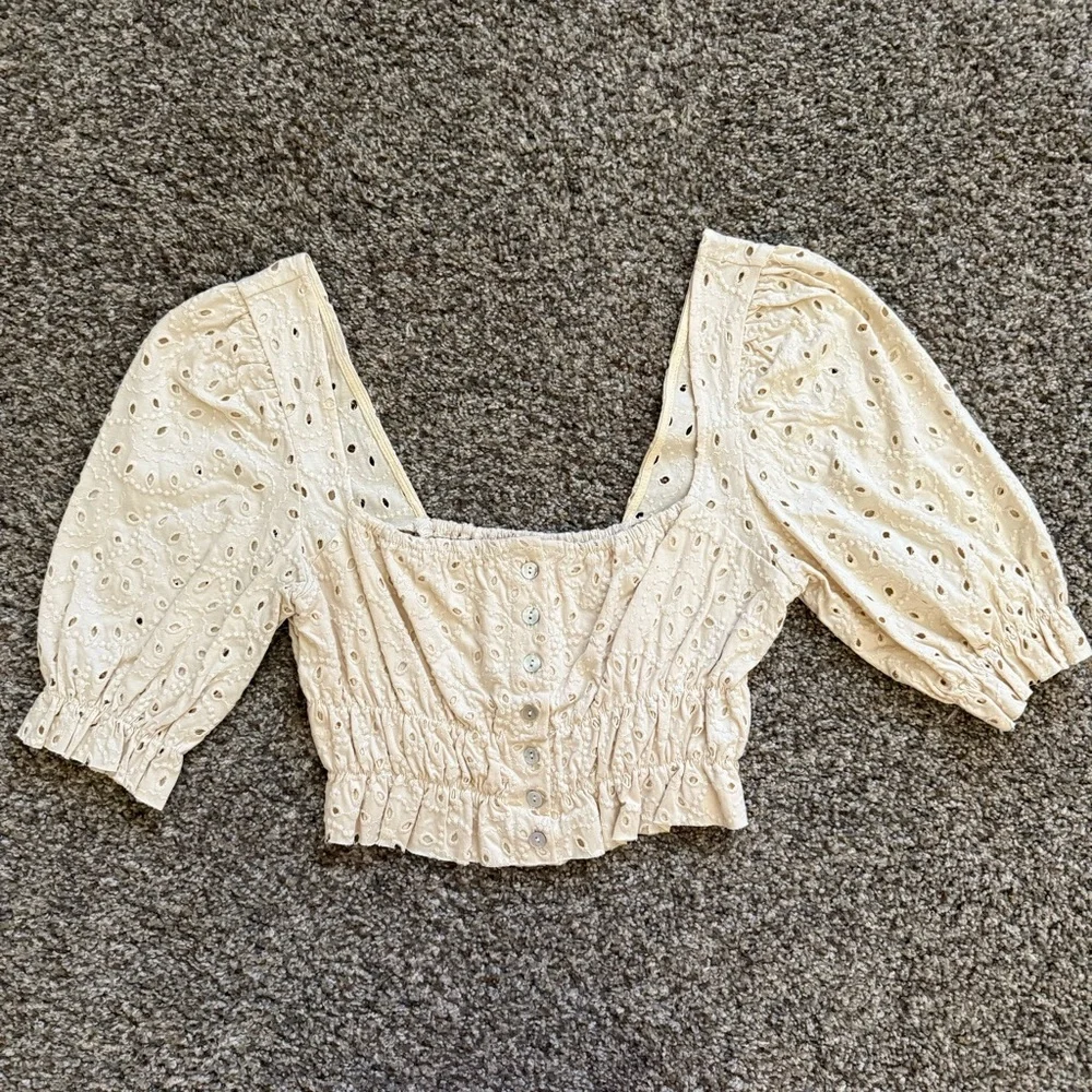 NWOT [Size: M] Urban Outfitters Brooke Eyelet Blouse